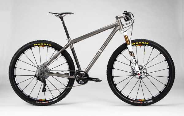 Firefly Ti Carbon hardtail